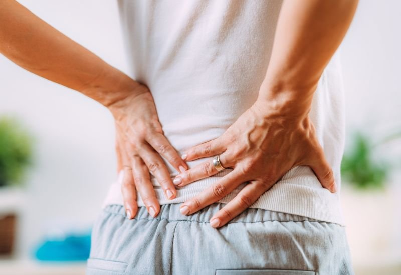 compresión del nervio ciático por hernia discal lumbar